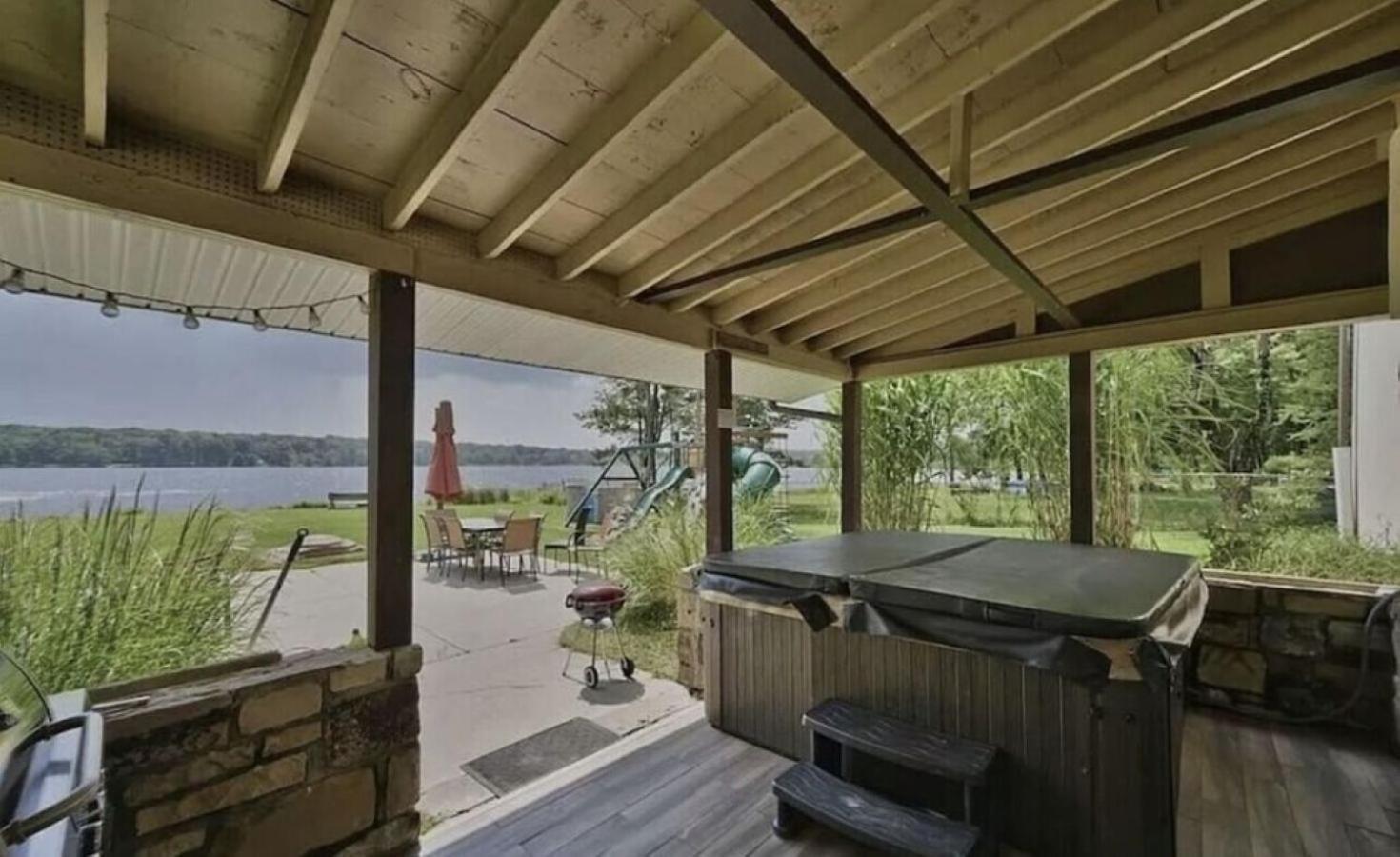 Hideaway - Lakehouse/Spa/Dock/ Pocono Summit Екстериор снимка