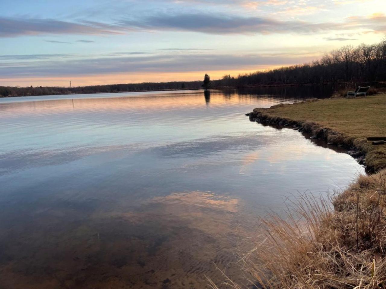 Hideaway - Lakehouse/Spa/Dock/ Pocono Summit Екстериор снимка